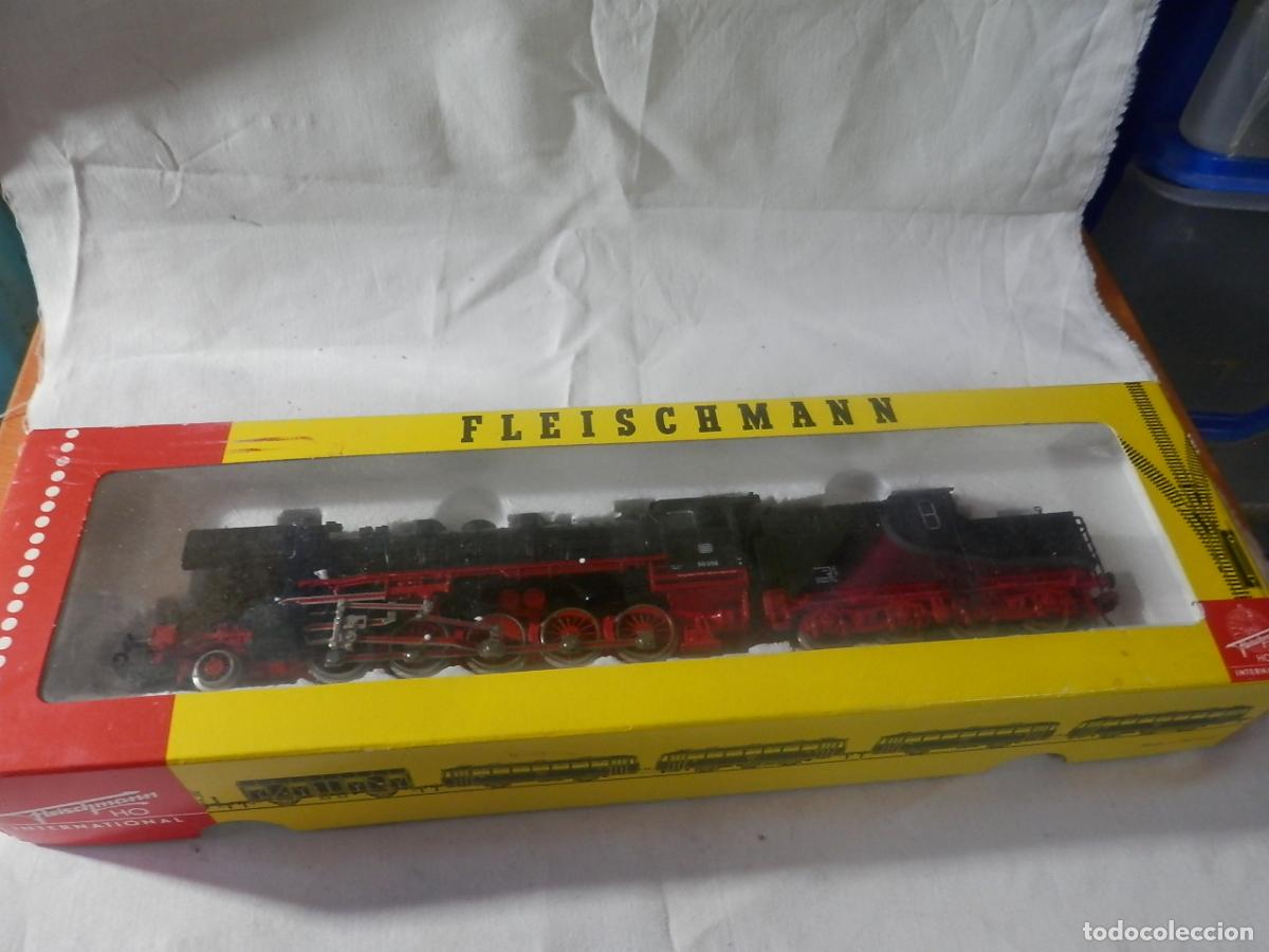 Trenes escala: LOCOMOTORA VAPOR DE LA DB ESCALA HO DE FLEISCHMANN