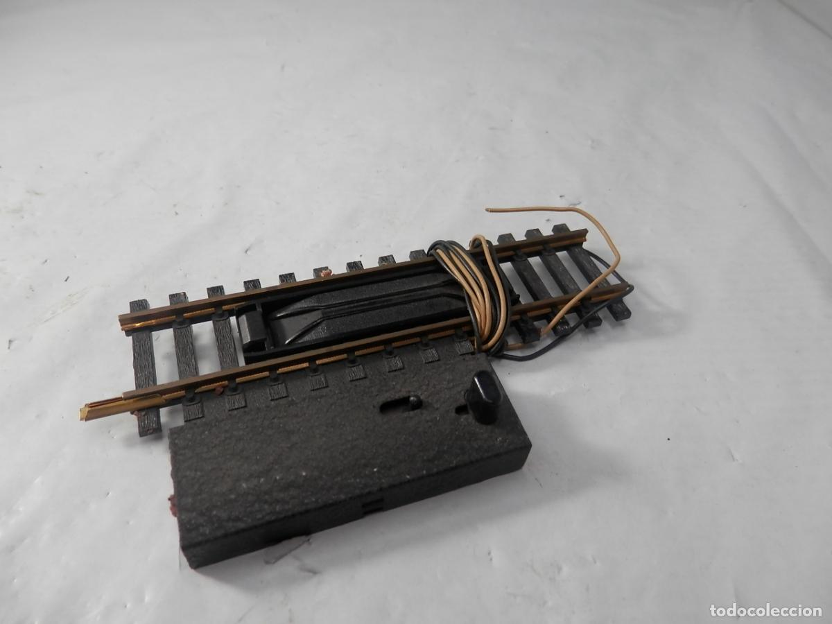 Modelleisenbahnen: VIA DESENGANCHADORA AUTOMATICA ESCALA HO DE FLEISCHMANN