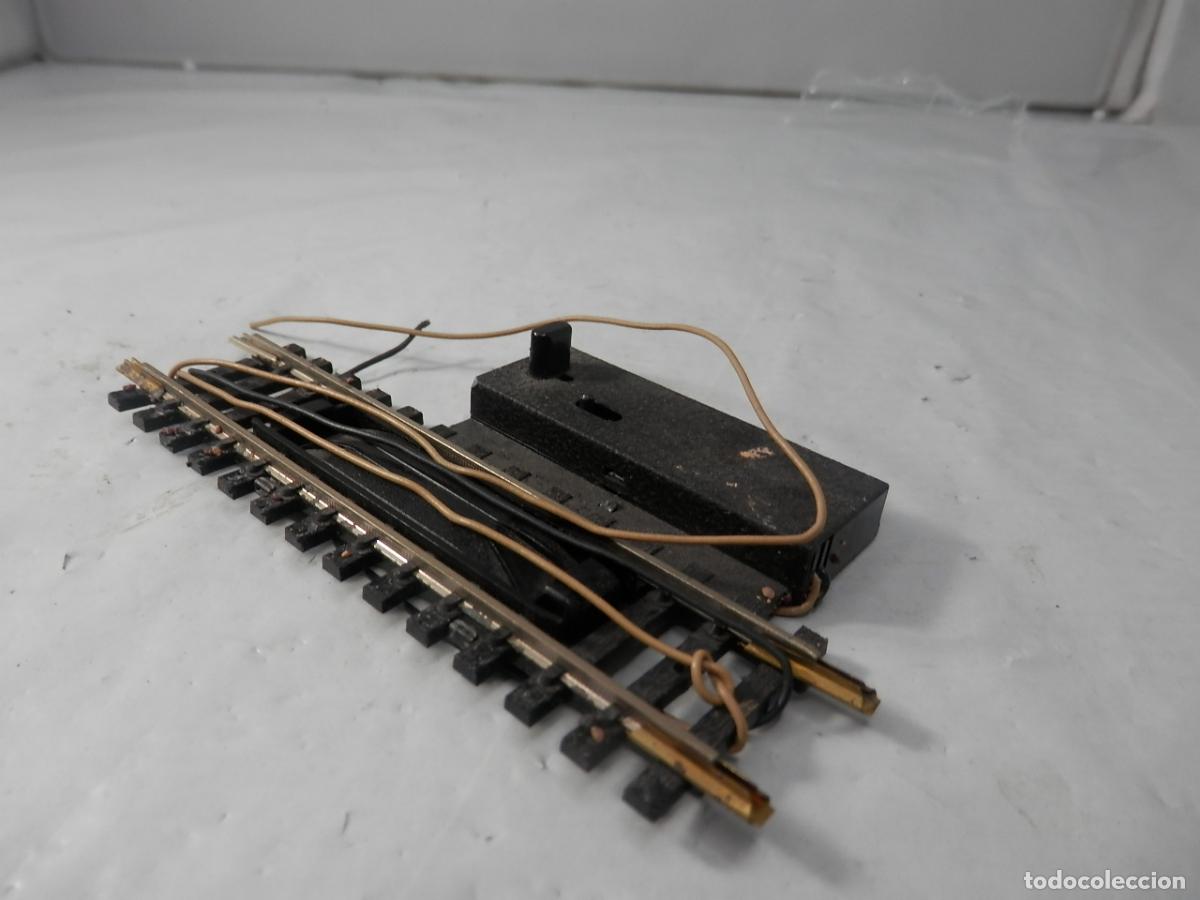 Trenes escala: VIA DESENGANCHADORA AUTOMATICA ESCALA HO DE FLEISCHMANN