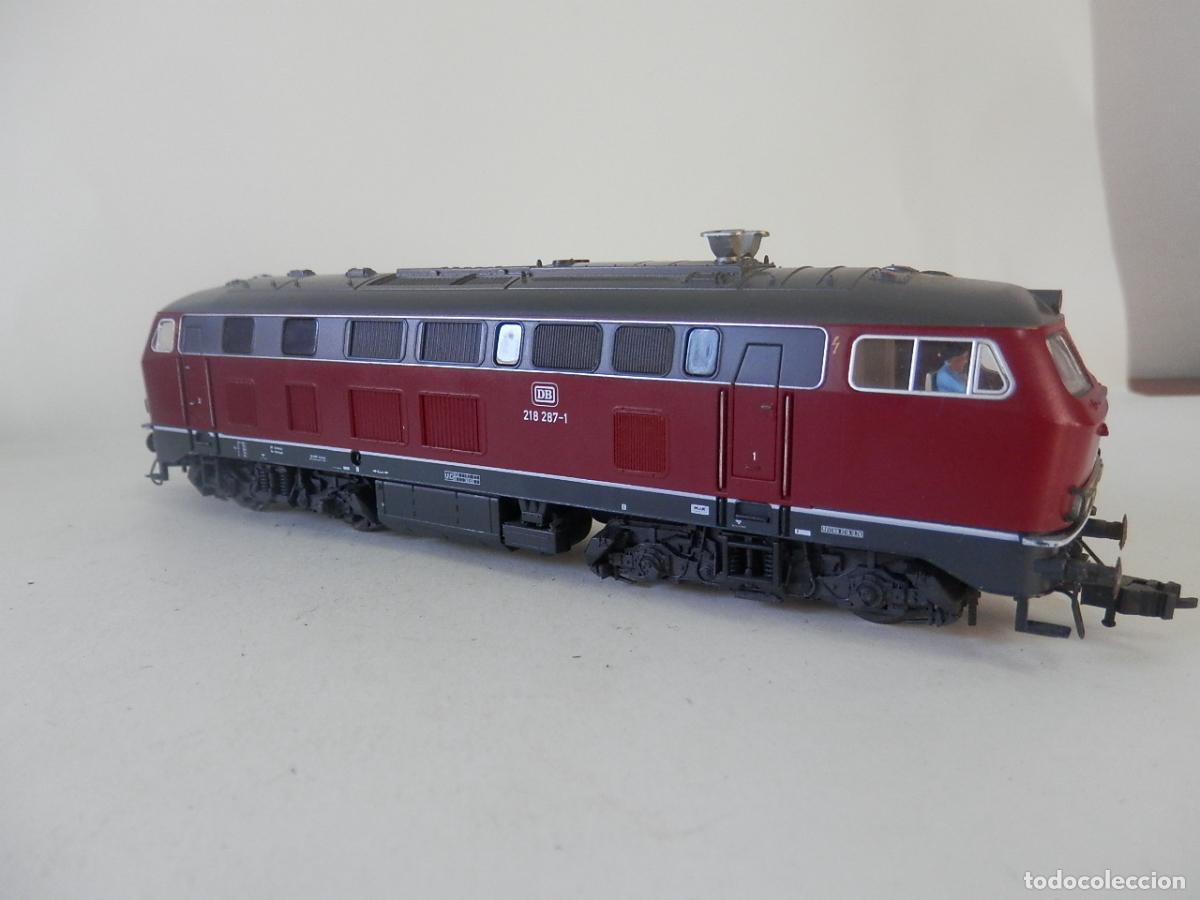 Trenes escala: LOCOMOTORA DIESEL DE LA DB 218 281 ESCALA HO DE FLEISCHMANN