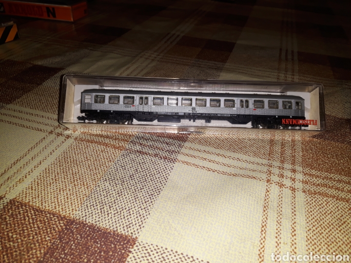 Trenes escala: Vagon pasajeros. Escala N. - Foto 1