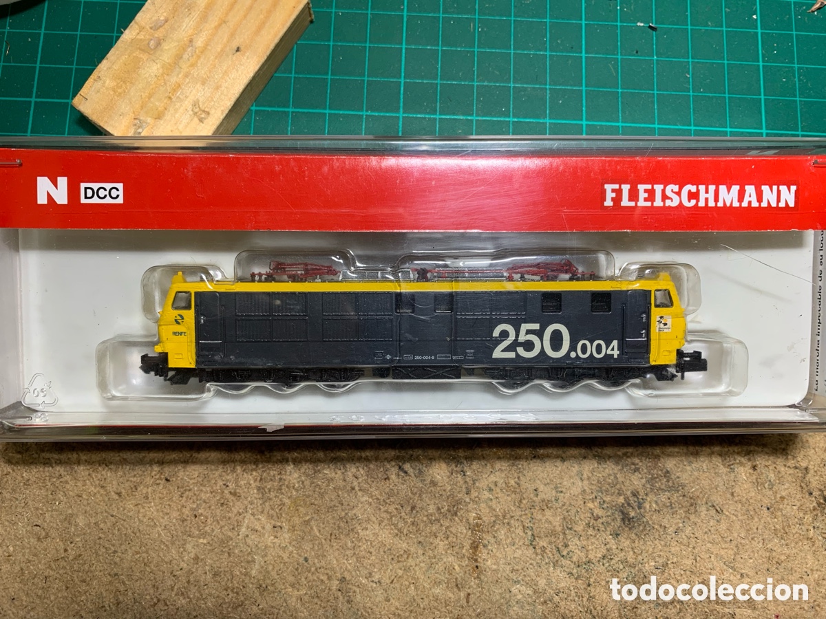 Trenes escala: Locomotora 250 digital n fleischmann - Foto 1