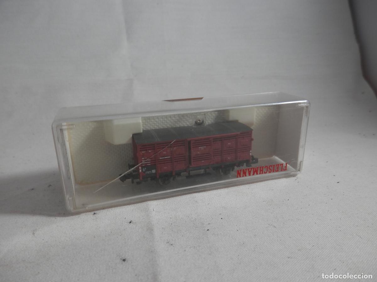 Trenes Escala: VAGON CERRADO ESCALA N DE FLEISCHMANN