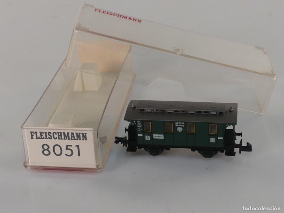 Trains &Eacute;chelle: VAGON PASAJEROS 3a CLASE CON BALCONCILIOS DOS EJES MARCA FLEISCHMANN REF.8051 ESCALA -N-