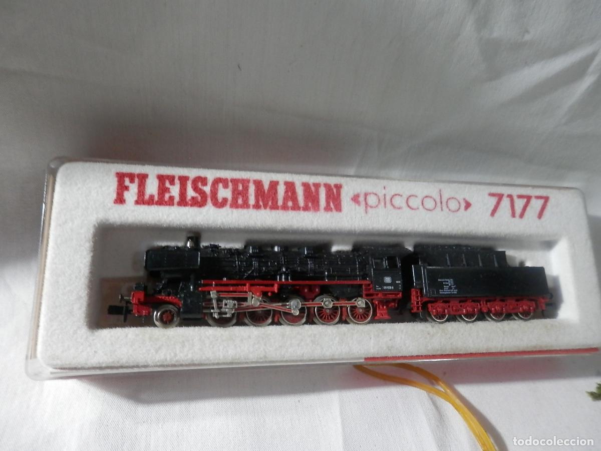 Trenes escala: LOCOMOTORA VAPOR BR 051 ESCALA N DE FLEISCHMANN