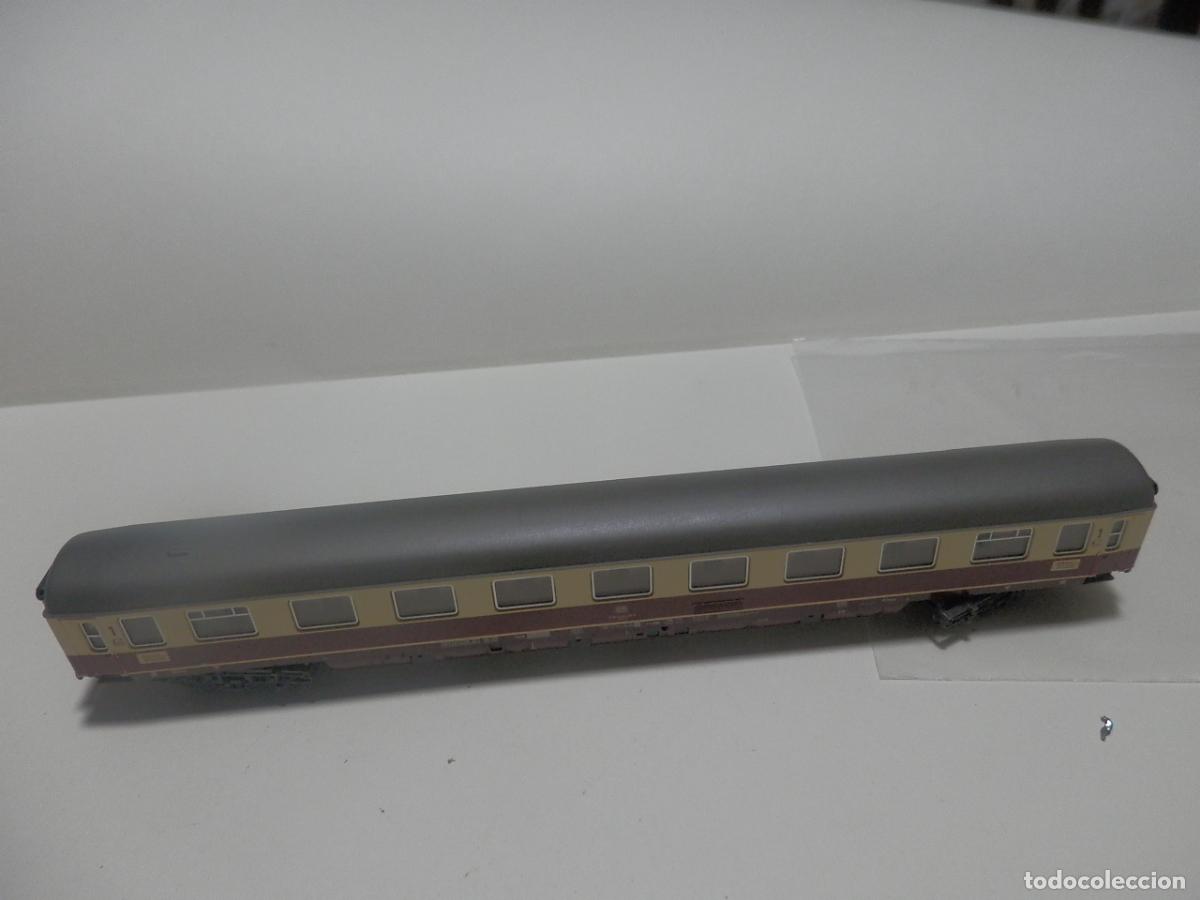 Trenes escala: VAGON PASAJEROS DDE LA DB ESCALA N DE FLEISCHMANN CON LUZ - Foto 2