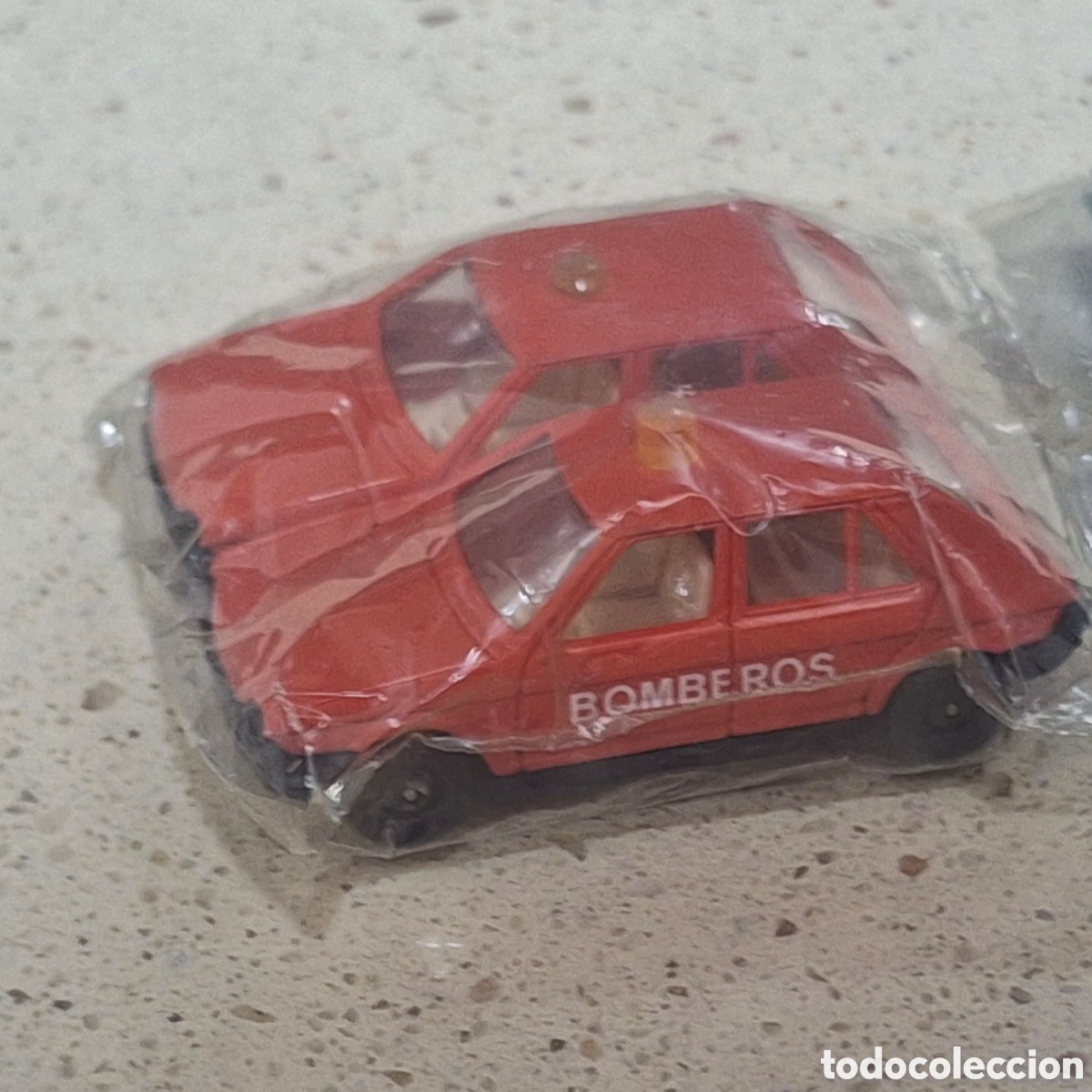 Trenes Escala: SEAT RITMO BOMBEROS - IBERTREN ESCALA H0 - BOLSA PAR COCHES REF. 2671