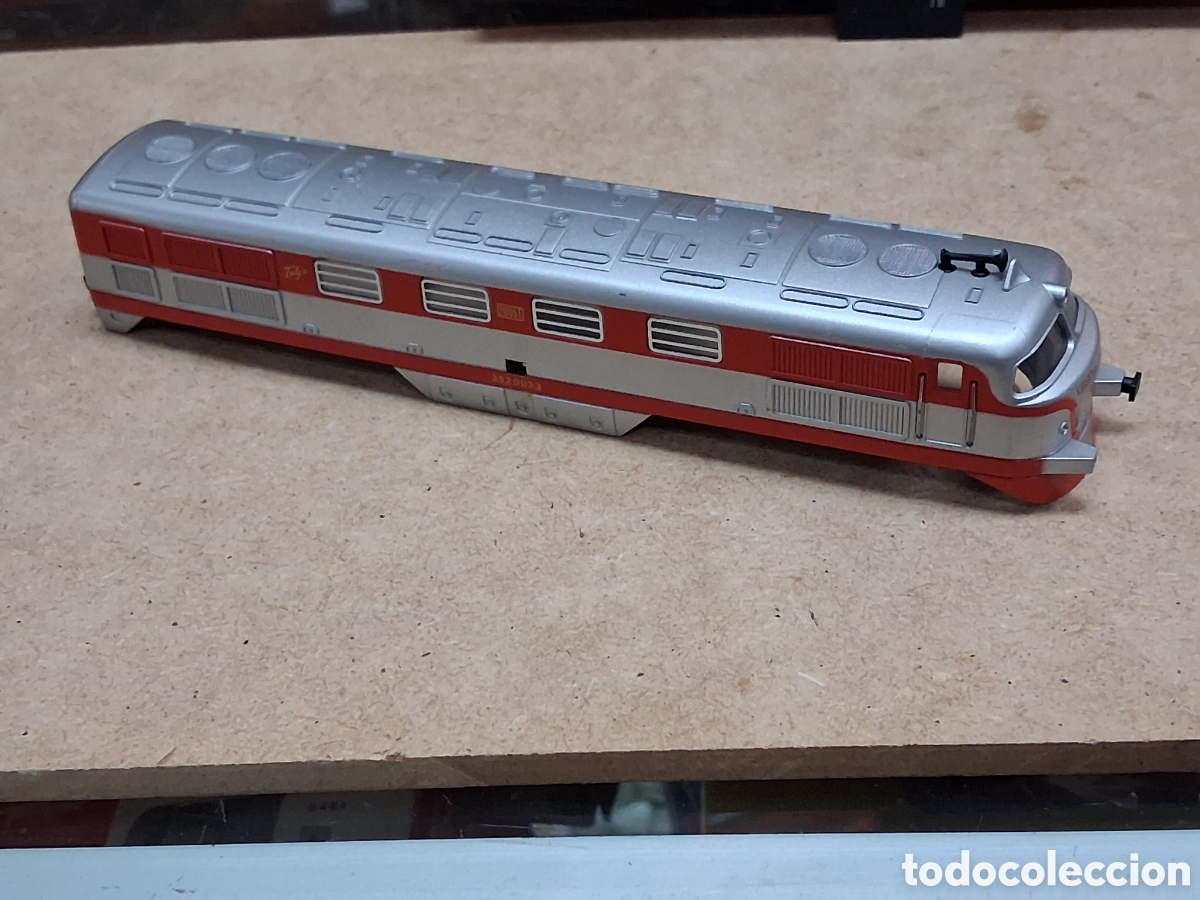 Trenes escala: Ho carroceria ibertren diesel 2000 talgo FALTA UN TOPE