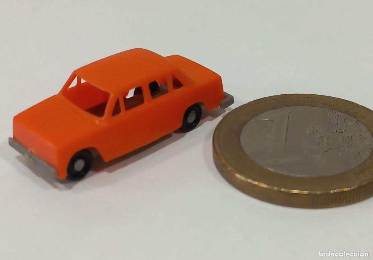 Trenes escala: ANTIGUO COCHE MARCA IBERTREN PARA MAQUETA - SEAT 124 NARANJA