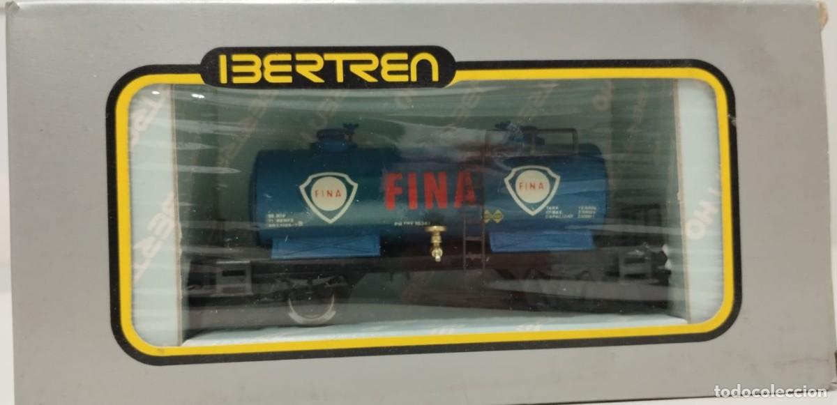Trenes escala: Vag&oacute;n cisterna Ibertren