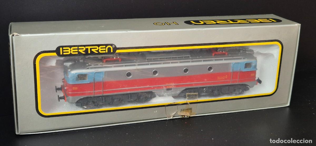 Trenes escala: IBERTREN MAQUINA LOCOMOTORA H0 ALSTHOM RENFE REF: 2111 USADA EN CAJA