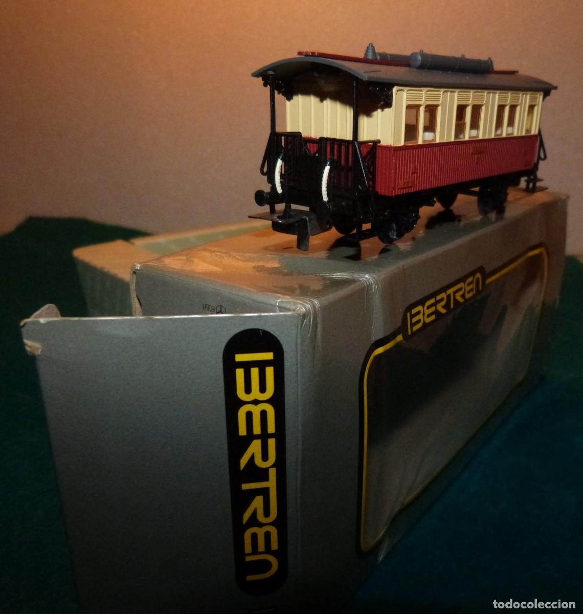 Trenes escala: COCHE DE VIAJEROS IBERTREN H0 REF 2232