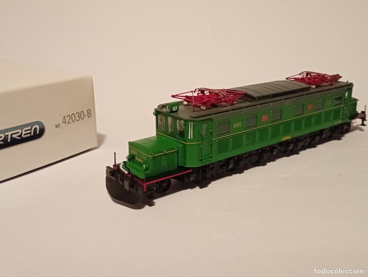 Trenes escala: LOCOMOTORA ELECTRICA 7122 - RENFE - IBERTREN 42030B - HO H0