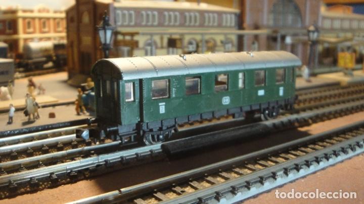 Trenes escala: Vag&oacute;n de pasajeros de dos ejes de la DB - Foto 4