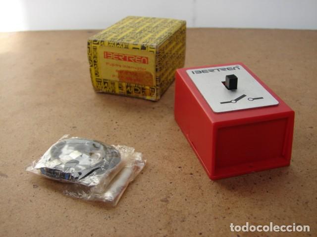 Trenes escala: PUPITRE INTERRUPTOR - IBERTREN N - REF. 6122 - Foto 1