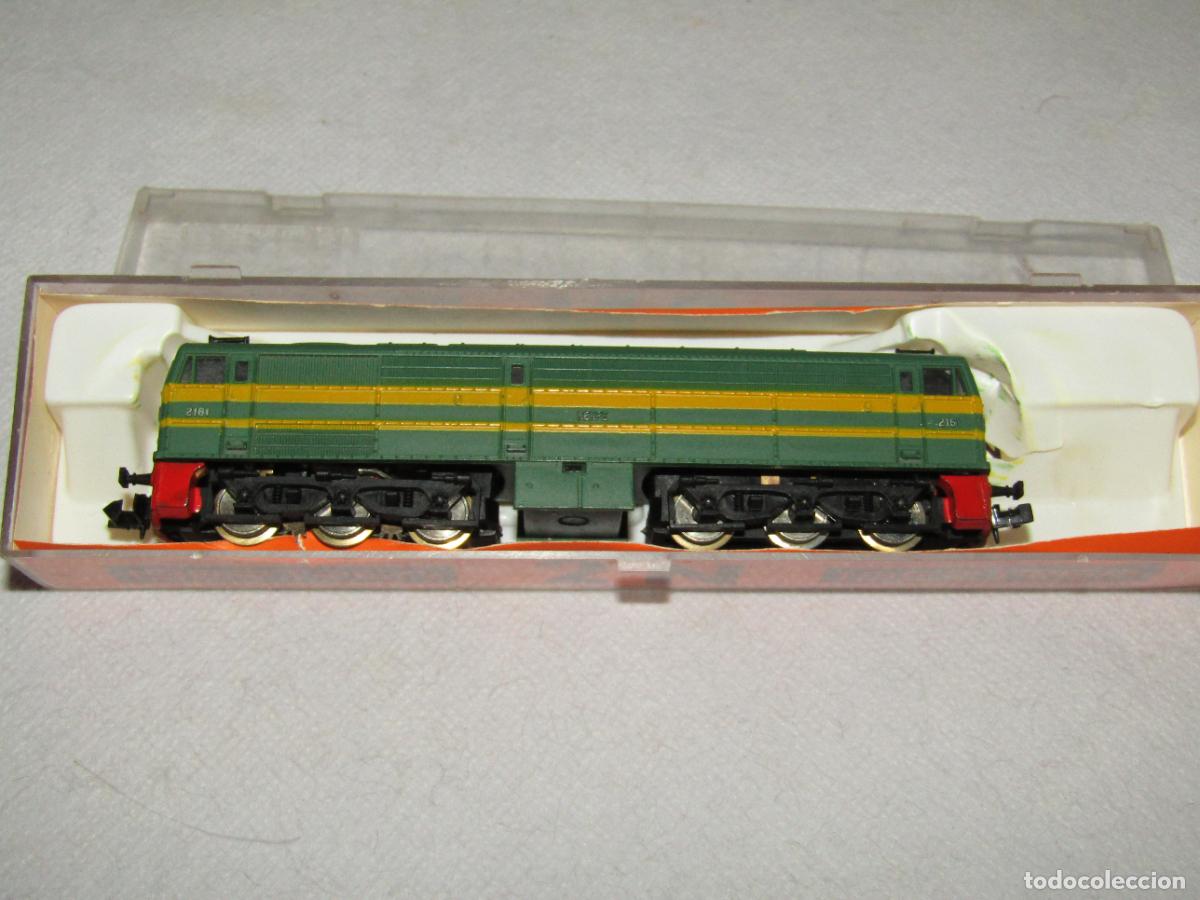 Trenes Escala: Antigua Locomotora ALCO 2100 de RENFE en Escala *2-N* Ref. 951 de IBERTREN