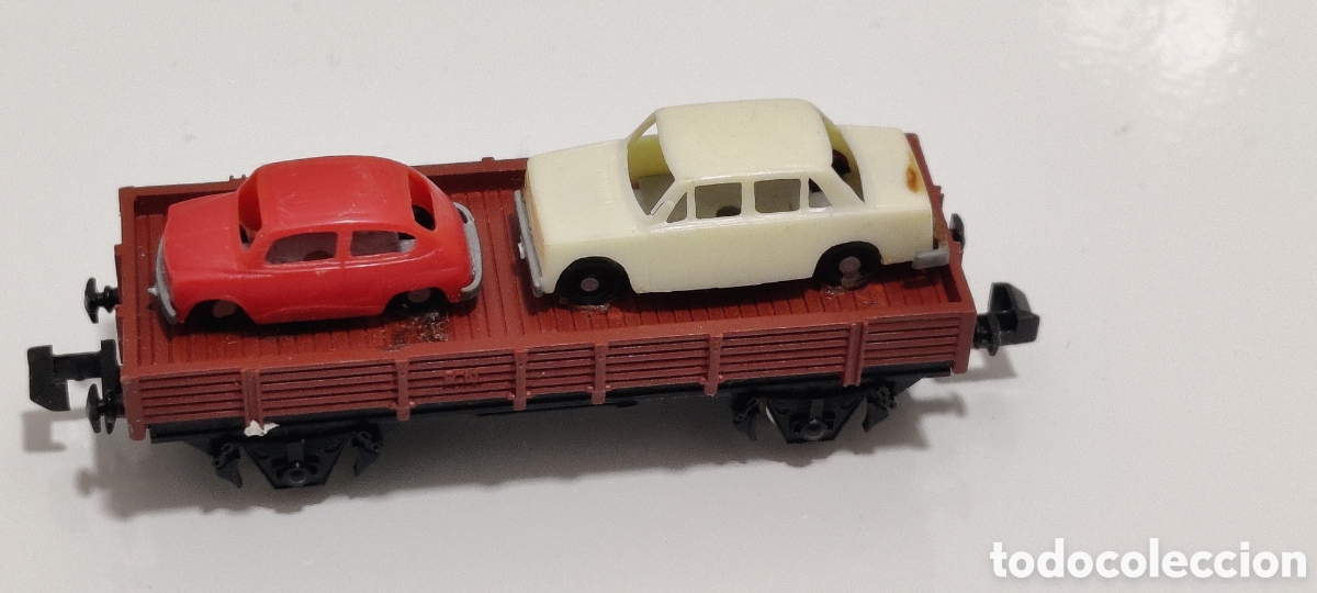 Trenes Escala: IBERTREN N - VAG&Oacute;N BORDE BAJO CON COCHES REF. 303