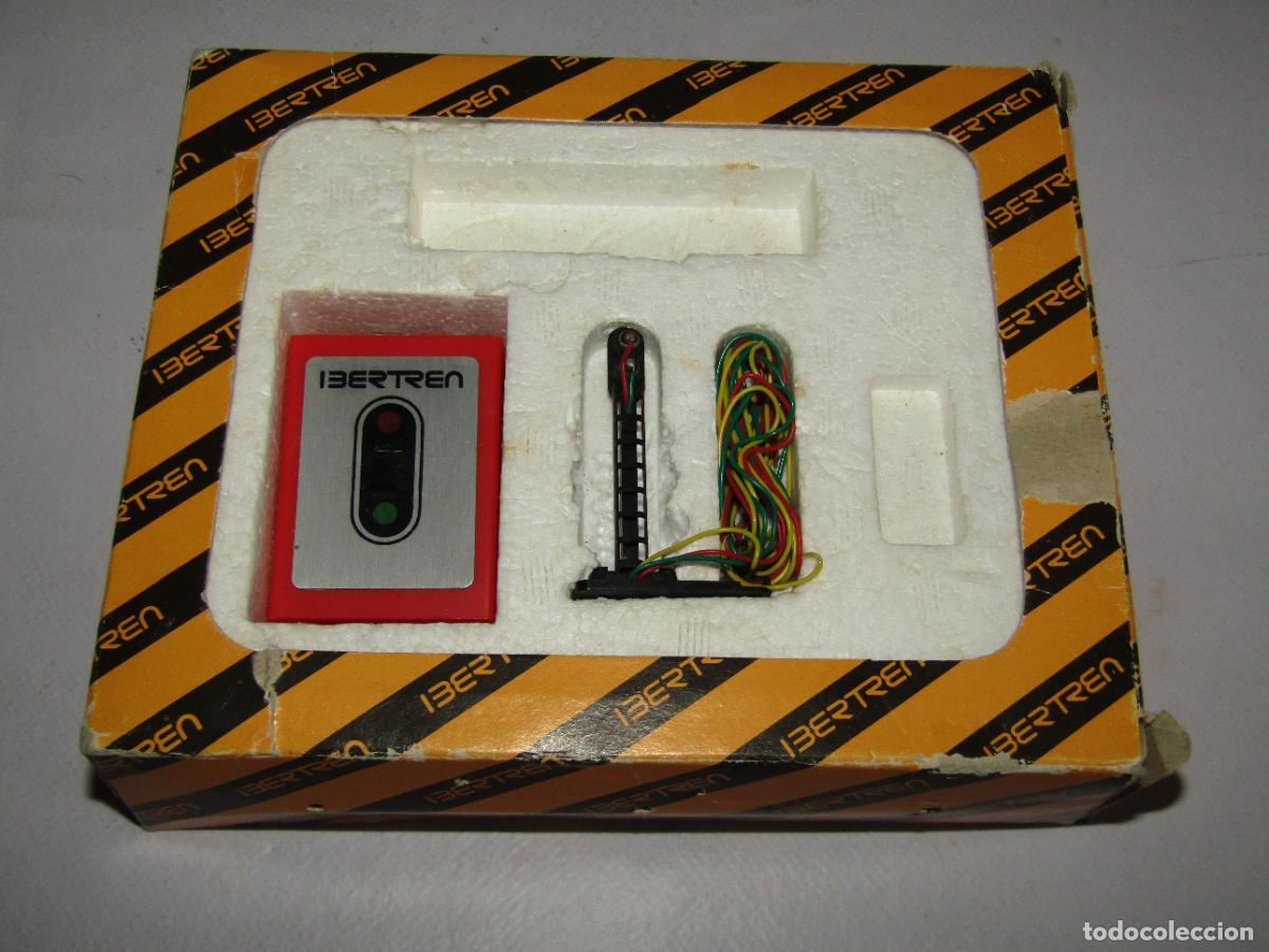 Trenes Escala: Antiguo Sem&aacute;foro en Escala *N* de IBERTREN