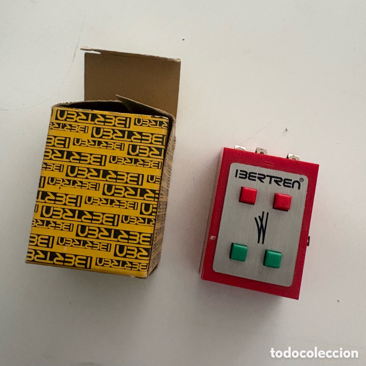 Trains &Eacute;chelle: IBERTREN PUPITRE DE MANDOS PARA DESV&Iacute;OS EL&Eacute;CTRICOS REF. 703