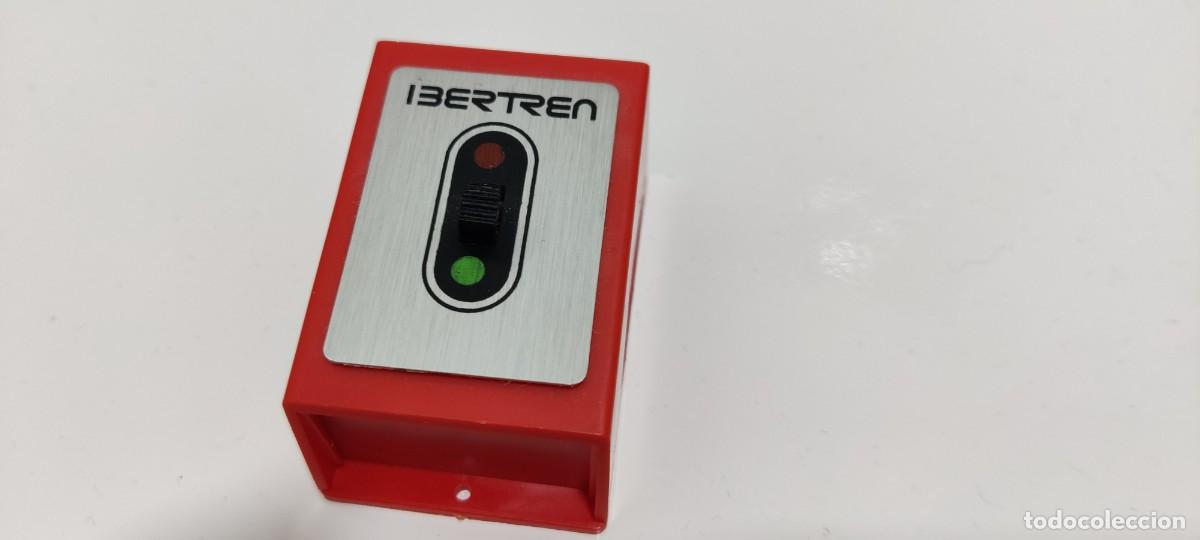 Trenes Escala: IBERTREN N - PUPITRE PARA SEM&Aacute;FORO REF. 712