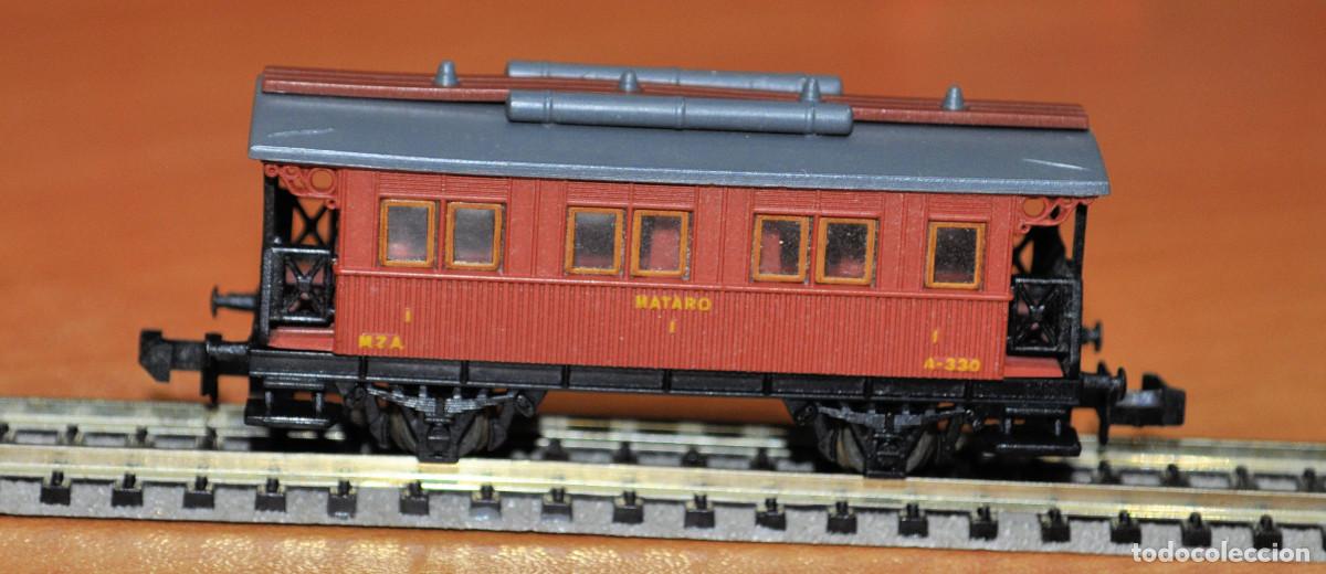 Trenes Escala: COCHE DE VIAJEROS 2 EJES 1&ordf; CLASE MZA CON LUZ DE IBERTREN, REF. 247. ESCALA 2N.