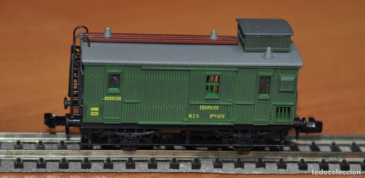 Trenes Escala: FURG&Oacute;N DE EQUIPAJES Y CORREOS VERDE DE LA MZA RENFE DE IBERTREN, REF. 224. ESCALA N