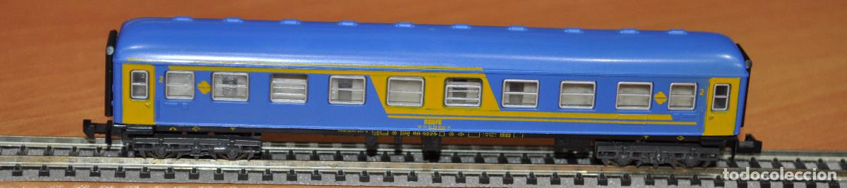 Trenes Escala: COCHE VIAJEROS 4 EJES 2&ordf; CLASE RENFE NUEVA IMAGEN DE IBERTREN, REF. 230. ESCALA N