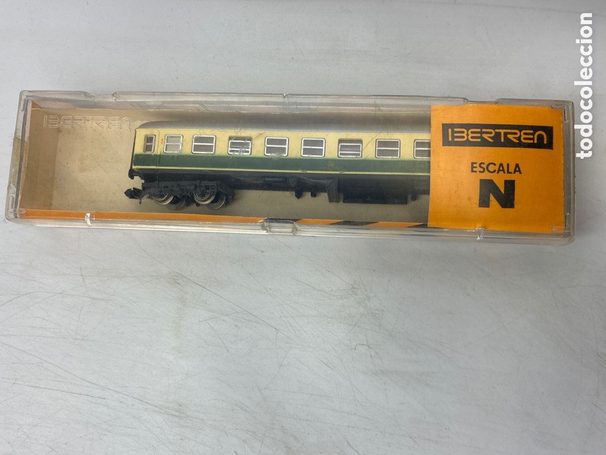 Trenes Escala: Vag&oacute;n Ibertr&eacute;n Escala N. Con su caja.