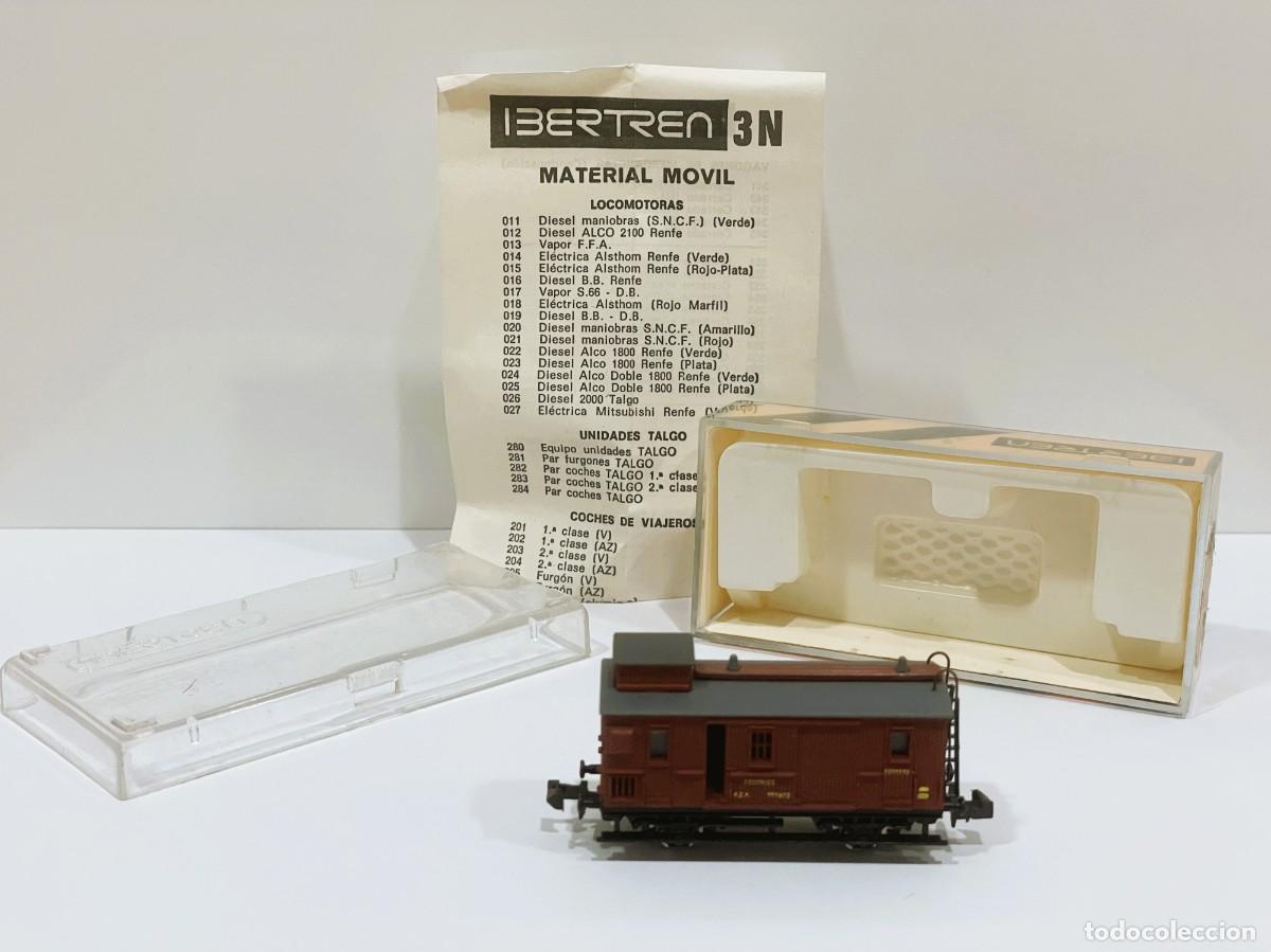 Trenes Escala: IBERTR&Eacute;N REF. 223 - VAG&Oacute;N COCHE DE VIAJEROS FURG&Oacute;N M.Z.A. MARR&Oacute;N, CON SU CAJA Y LISTADO