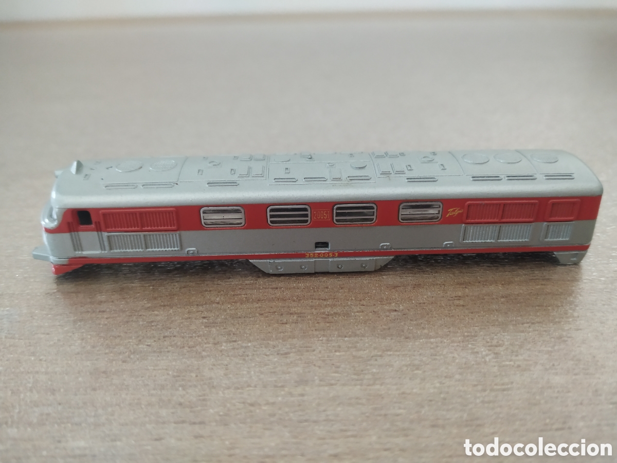 Trenes Escala: Carroceria o carcasa LOCOMOTORA DIESEL B.B. 2000 TALGO IBERTREN 3N REF 026 PARA RESTAURAR