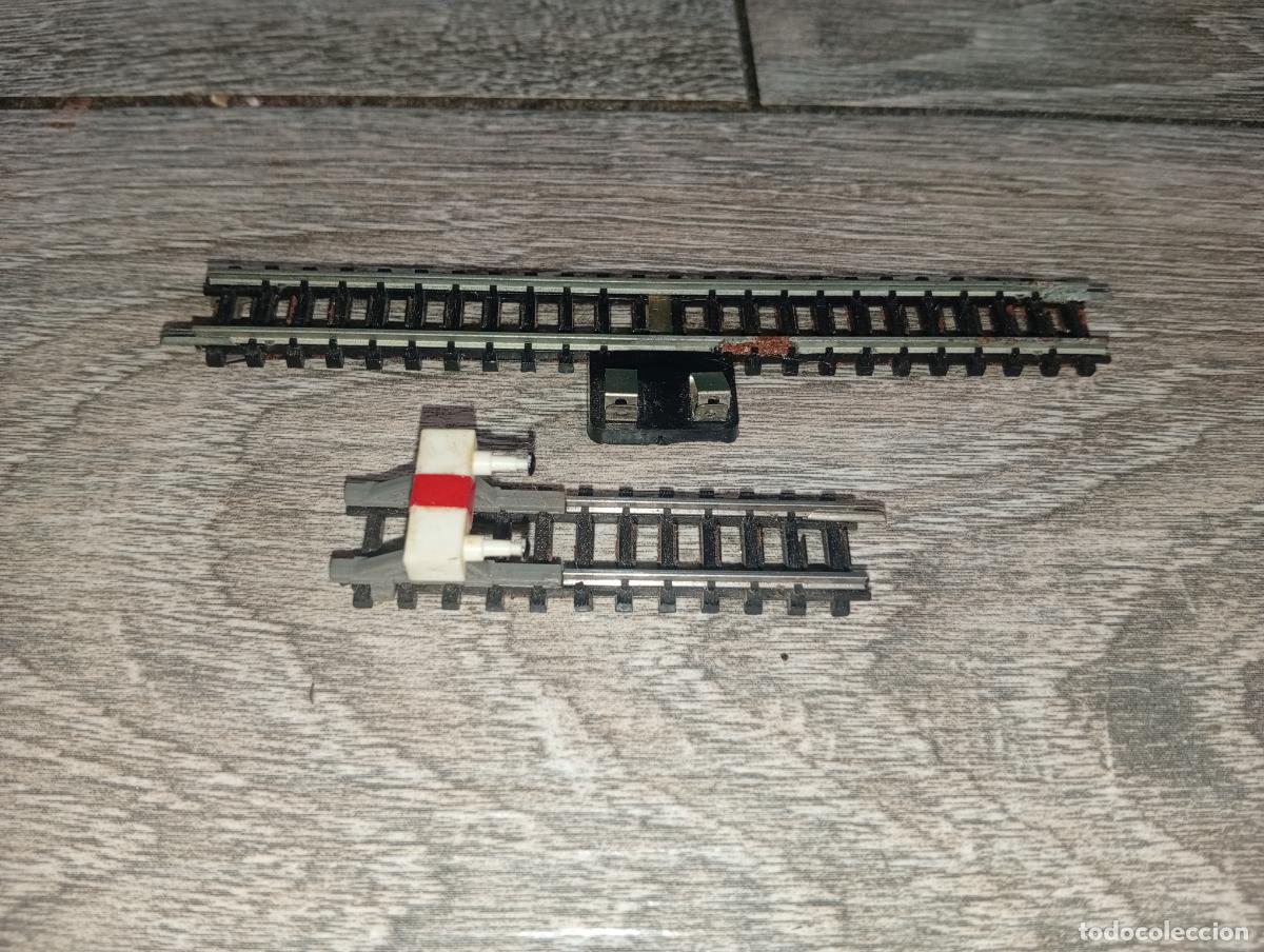 Trenes Escala: V&iacute;a de conexi&oacute;n y tope Ibertren Tren escala N