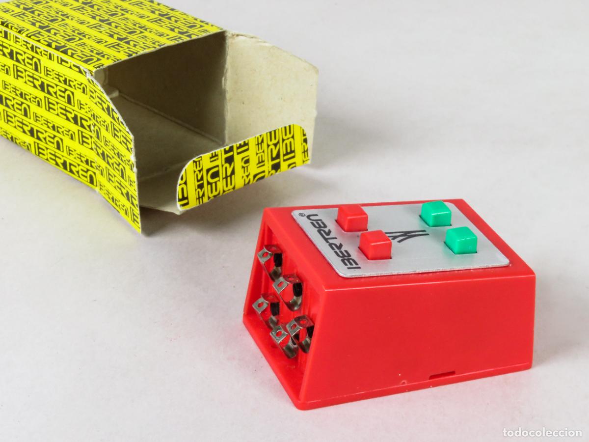 Trenes Escala: Pupitre de mandos desv&iacute;os el&eacute;ctricos Ibertren N Ref 703