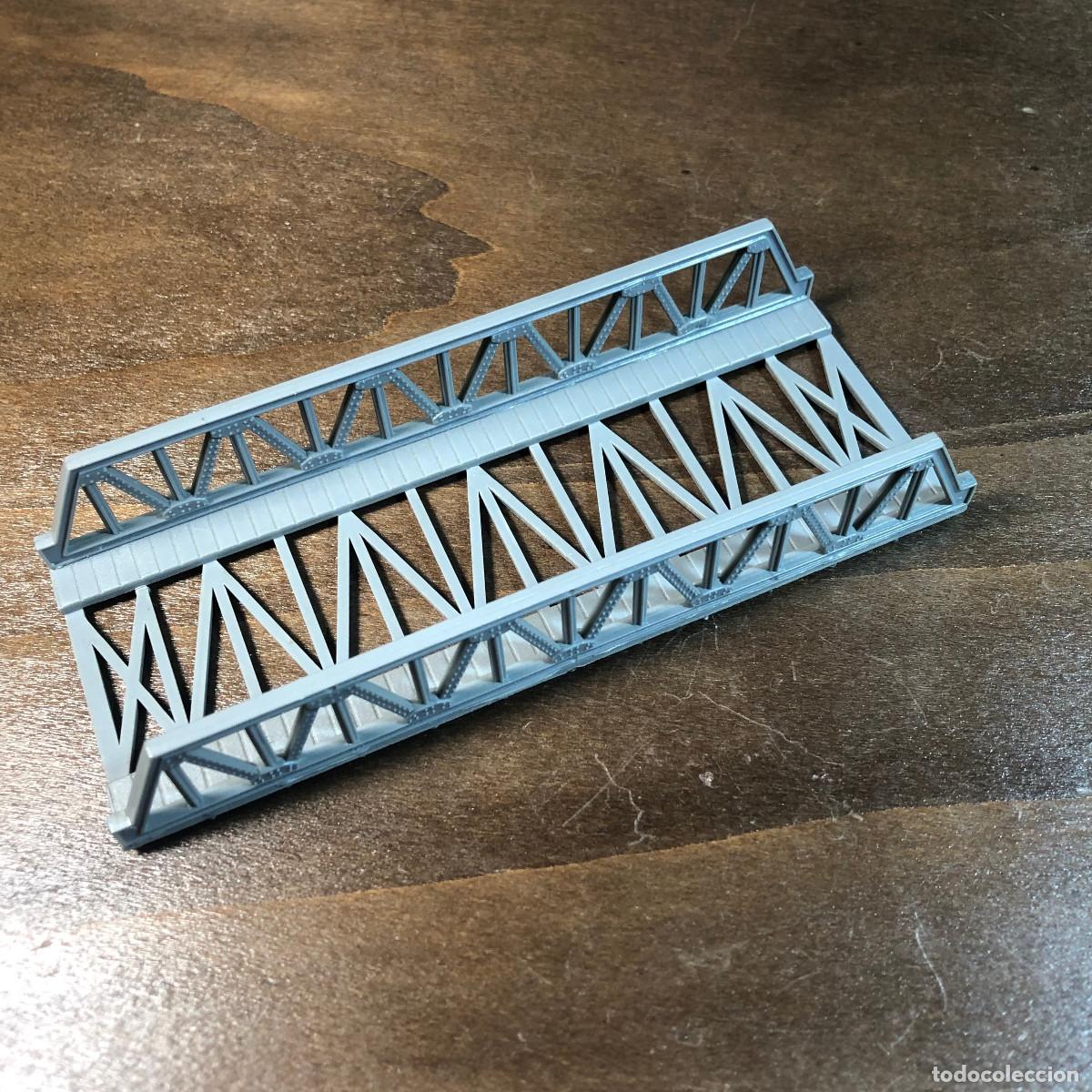 Trenes Escala: IBERTREN puente de pl&aacute;stico vintage a&ntilde;os 70