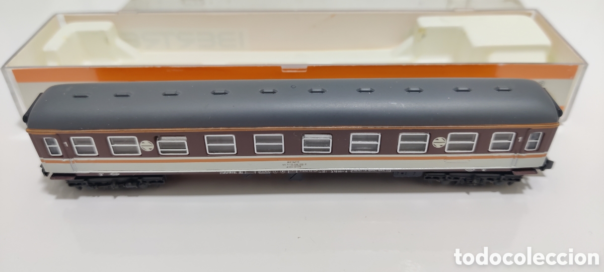 Trenes Escala: IBERTREN N - COCHE 1&ordf; CLASE SERIE 8000 ESTRELLA REF. 6216