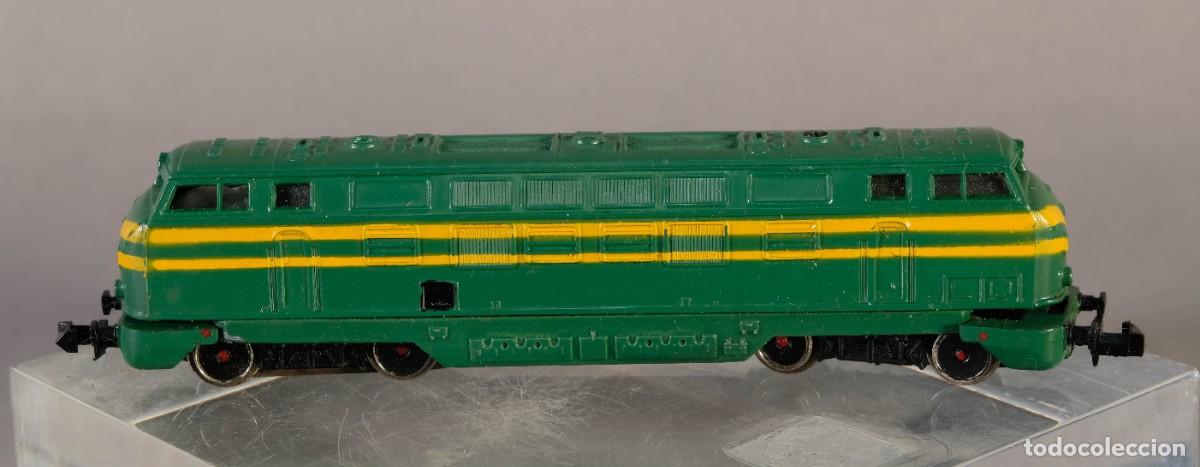 Trenes Escala: LOCOMOTORA DE TREN IBERTREN FUNCIONA