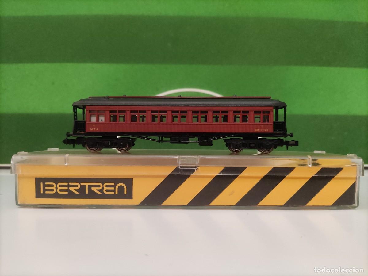 Trenes Escala: Vag&oacute;n viajeros 2&ordf; clase M.Z.A. Ibertren REF 222 Escala N
