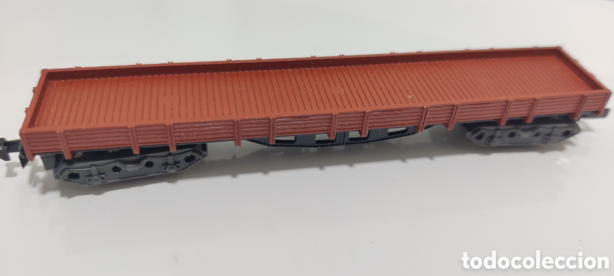 Trenes Escala: IBERTREN N - VAG&Oacute;N BORDE BAJO 4 EJES SIN CARGA REF. 3601