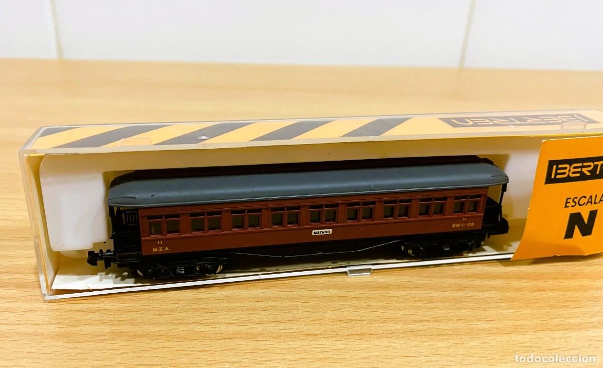 Trenes Escala: IBERTREN REF. 222 ESCALA N - VAG&Oacute;N DE PASAJEROS M.Z.A. DE 2&ordf; CLASE MATAR&Oacute;, CON SU CAJA