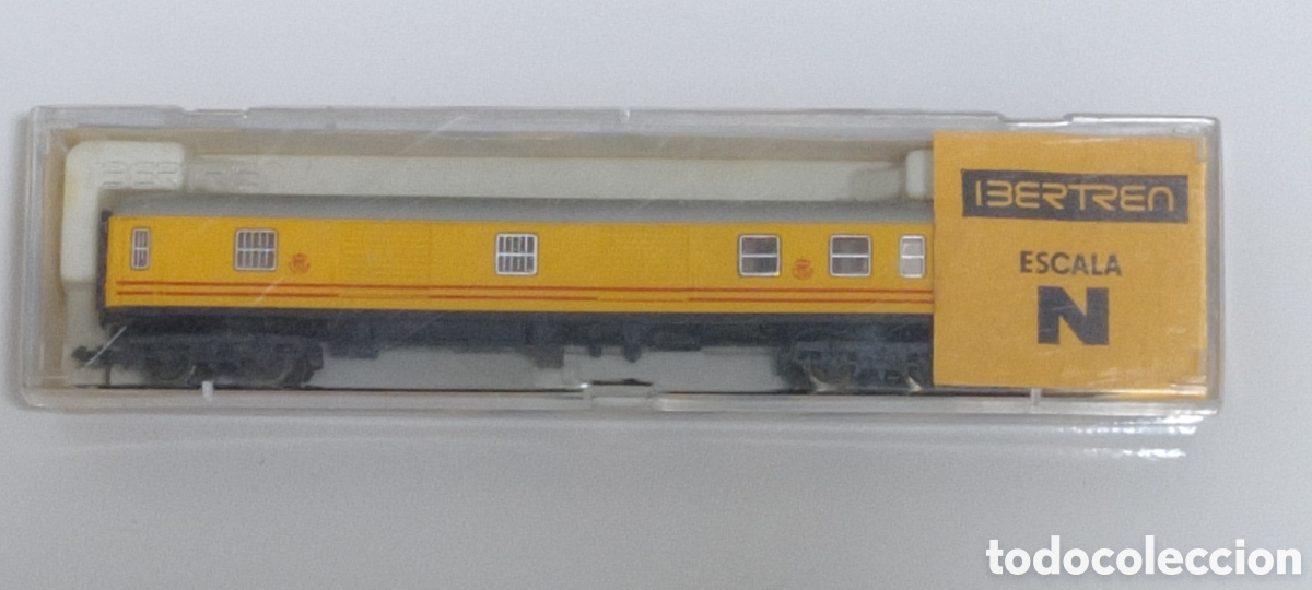 Trenes Escala: IBERTREN N - FURG&Oacute;N CORREOS REF. 225