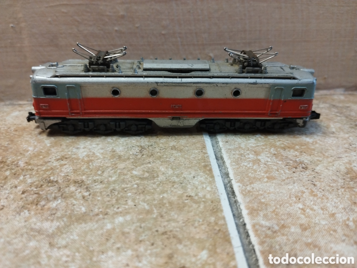 Trenes escala: Locomotora Alsthom serie 7600/276 renfe ibertren