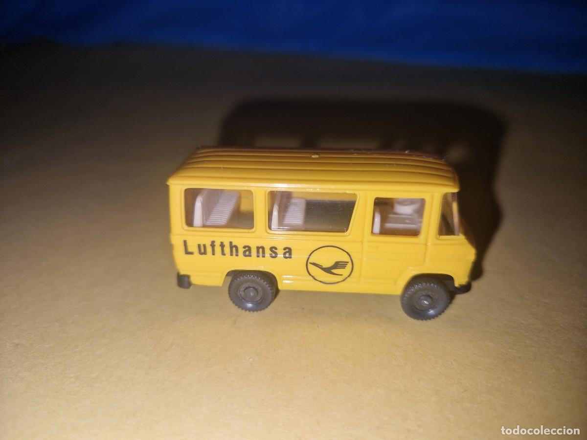 Trenes escala: IBERTREN. Minibus Mercedes Benz Lufthansa. Escala 1:87 HO