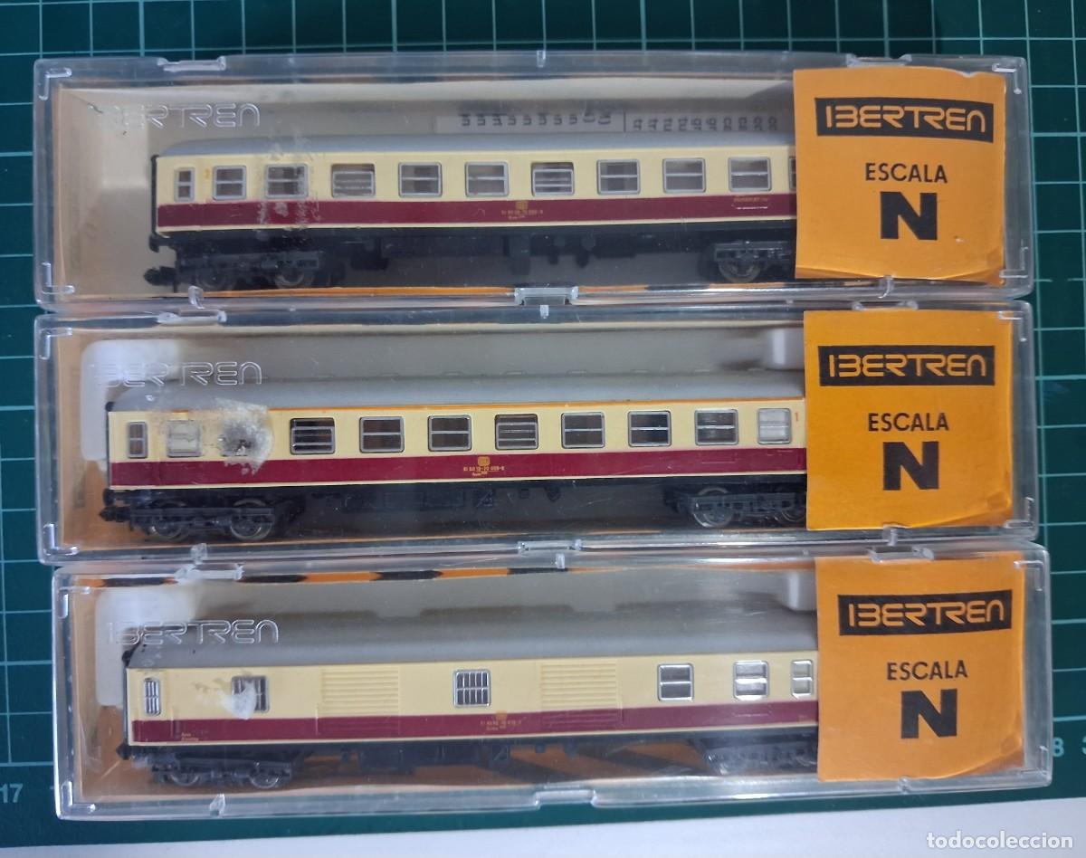 Trenes escala: Vagones Ibertren Renfe marfil-rojo. referencias; 210,211,212.