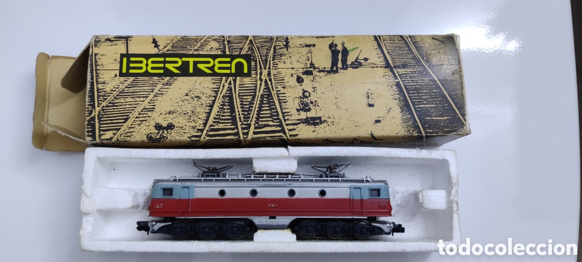 Trenes escala: IBERTREN 3N - LOCOMOTORA EL&Eacute;CTRICA ALSTHOM REF. 015