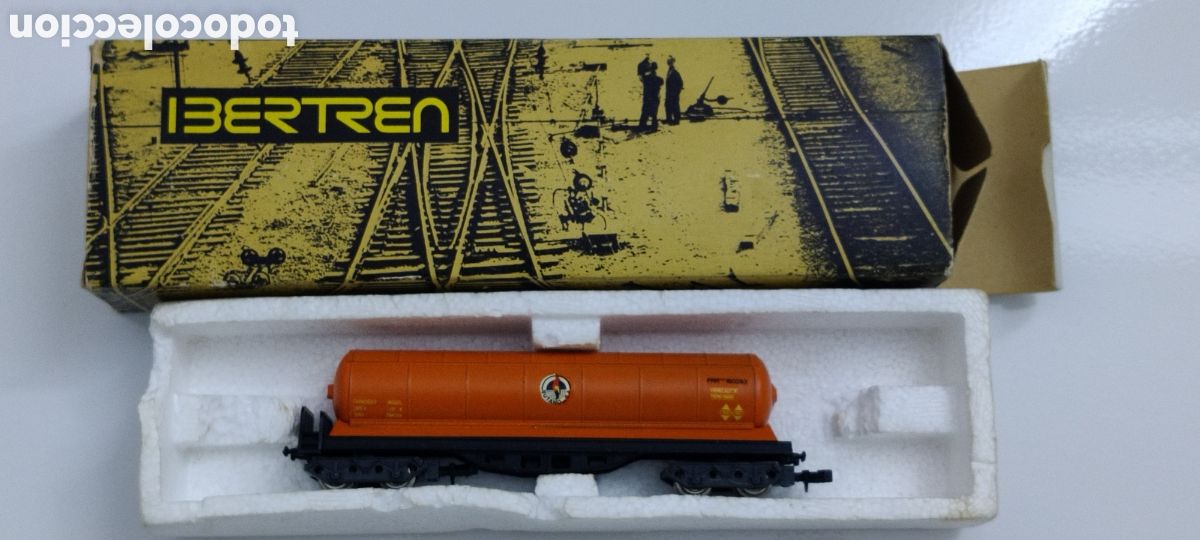 Trenes escala: IBERTREN N - CISTERNA 4 EJES BUTANO REF. 361