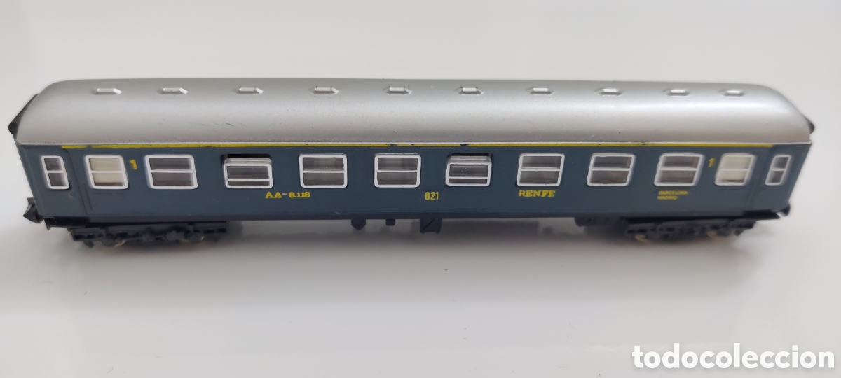 Trenes escala: IBERTREN N - COCHE VIAJEROS 1&ordf; CLASE AZUL REF. 202
