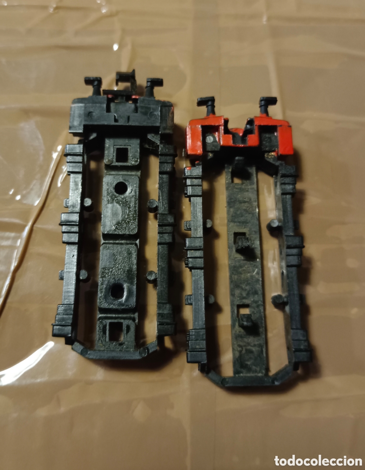 Trenes escala: 2 bogie negros / rojos locomotora alsthom ibertren 2n , 3n