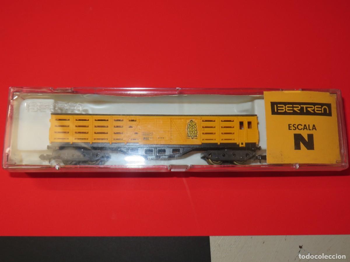 Trenes escala: VAG&Oacute;N TRANSPORTE DE PL&Aacute;TANOS IBERTREN REF 447. ESCALA N