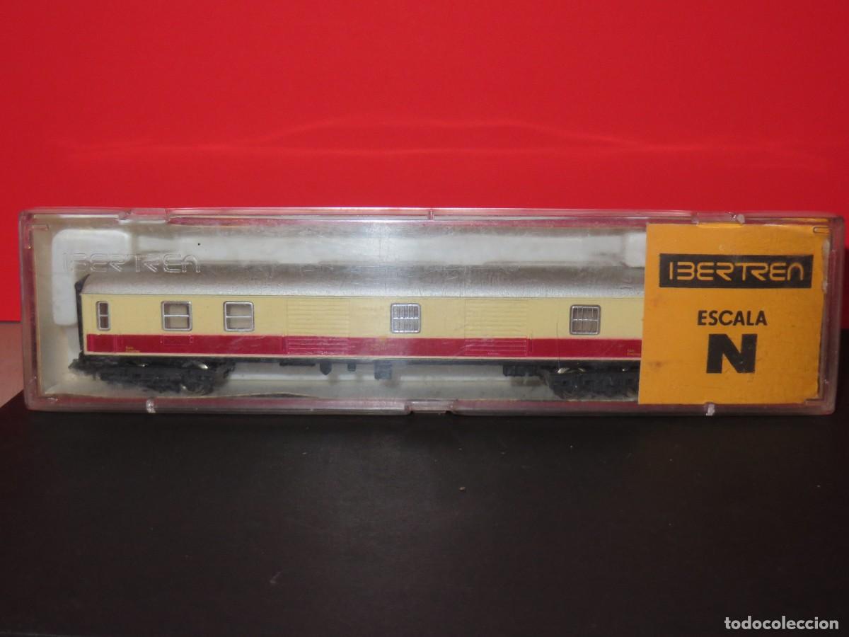 Trenes escala: VAG&Oacute;N FURG&Oacute;N IBERTREN ESCALA N. REF.212