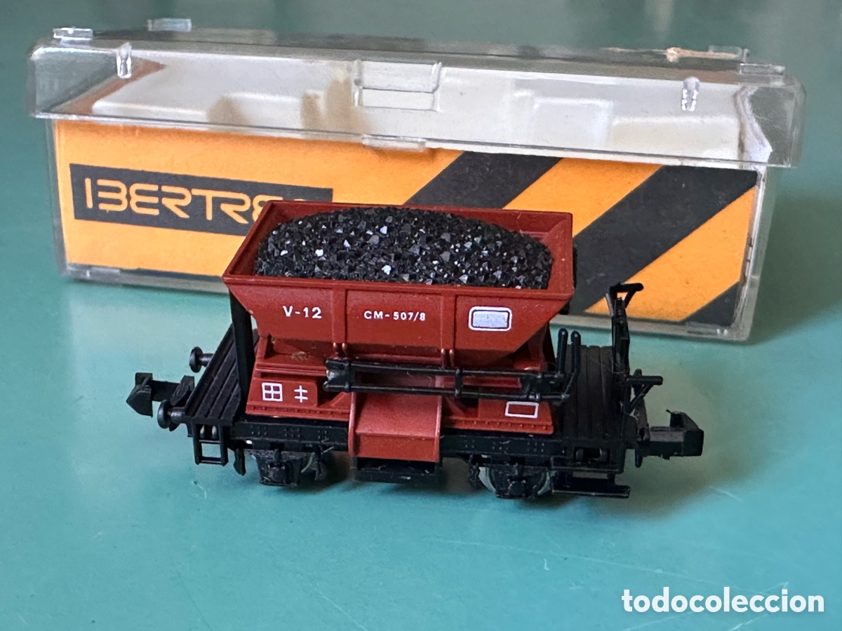 Trenes escala: PRECIOSO VAGON IBERTREN ESCALA N VAGONETA ROJA REF 461 VAGON TREN TOLVA MINA CARBON