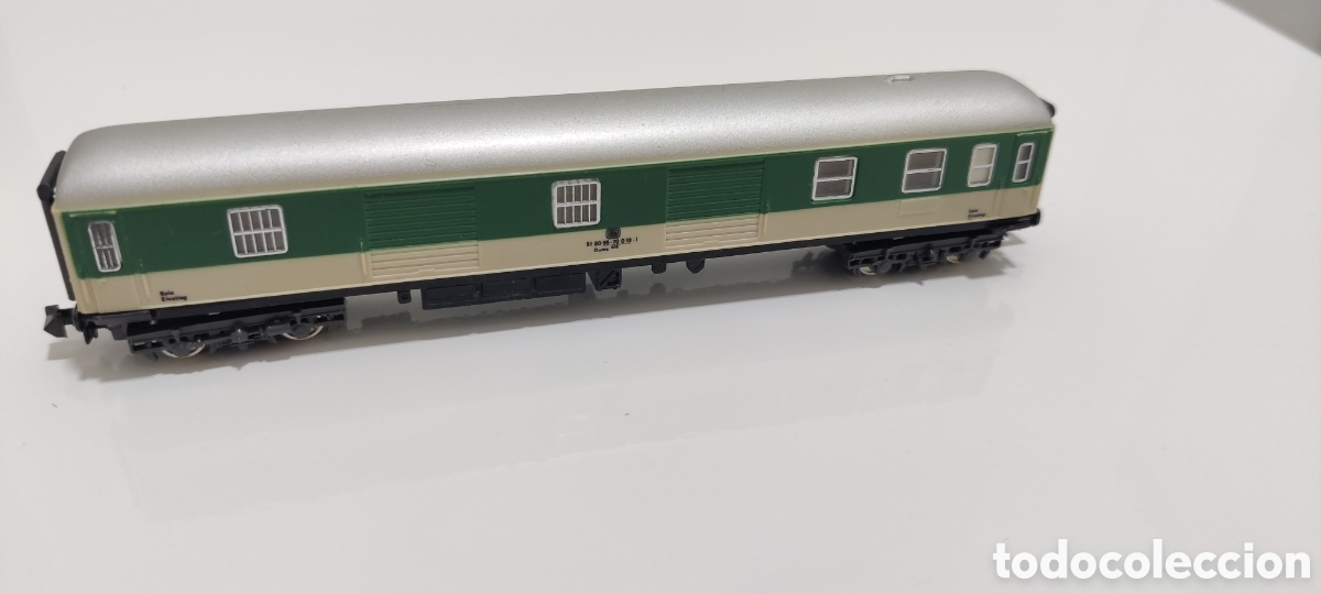 Trenes escala: IBERTREN N - FURG&Oacute;N SERIE 8000 DB REF. 221